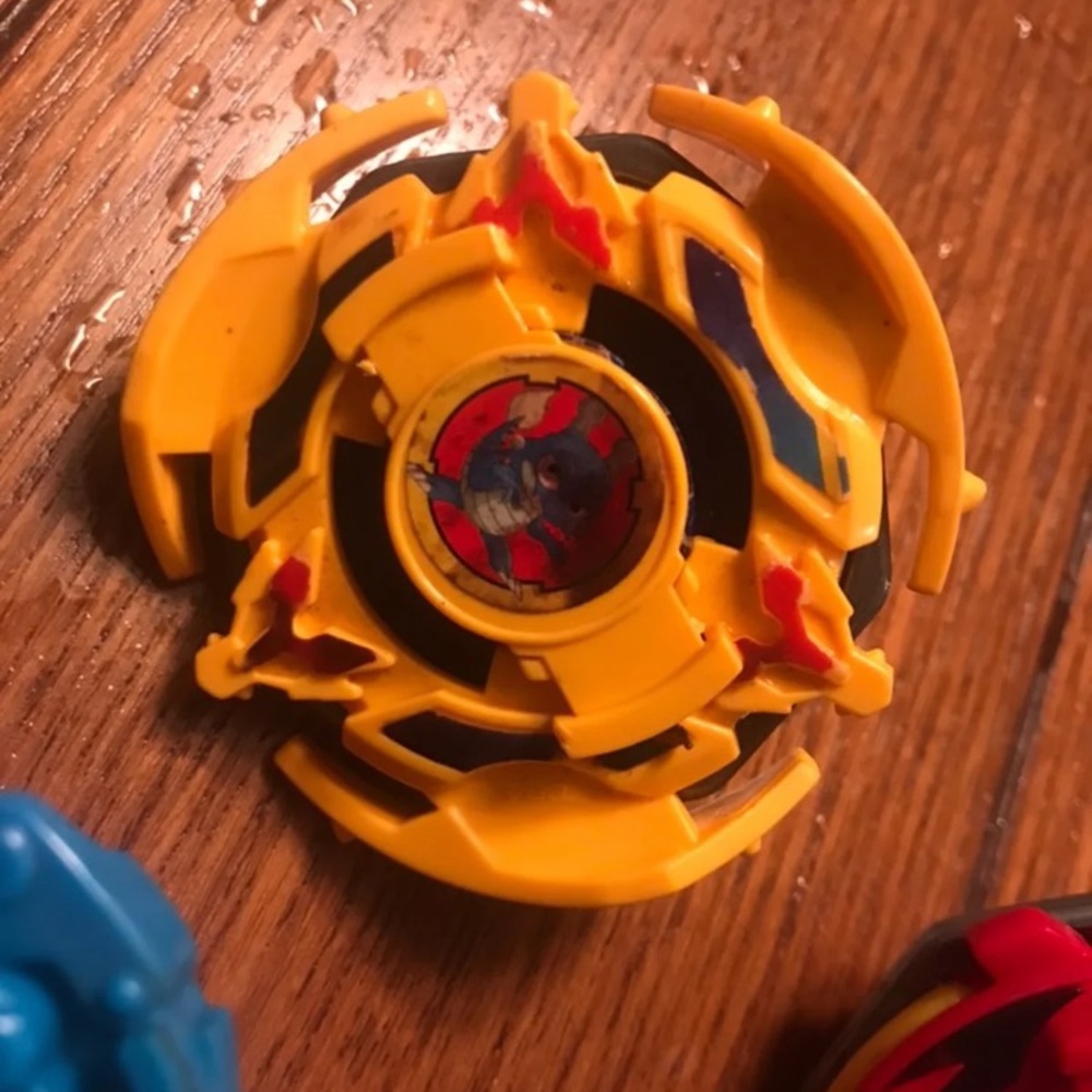 Beyblades - Picture 5 of 5